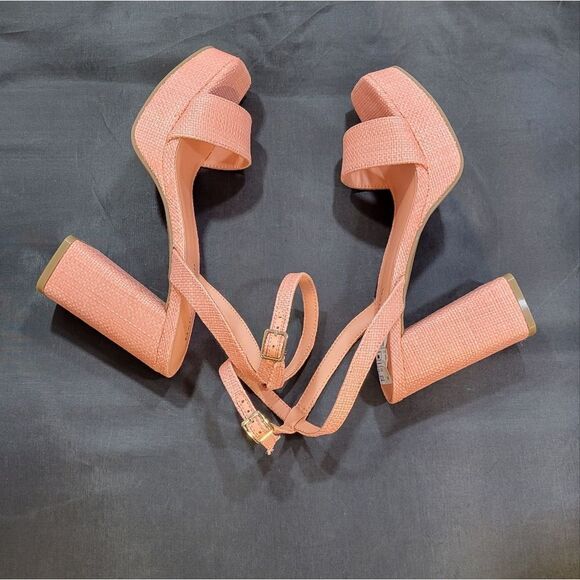 BRAND NEW MARC FISHER MARC FISHER BARELY THERE PLATFORM 2 HEEL SANDAL - Picture 8 of 15